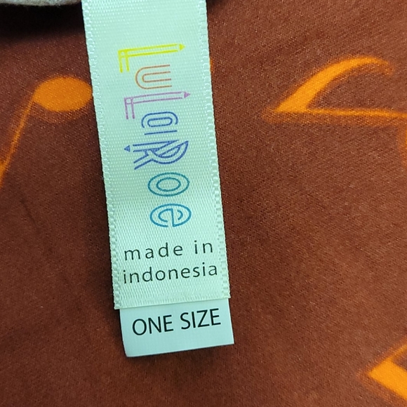 Lularoe Hey DJ Play My Song Leggings OS - Picture 3 of 6